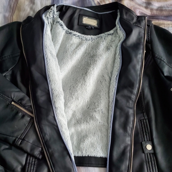 NWOT JouJou Black Pleather Moto Jacket with Removable Hood - Picture 11 of 14